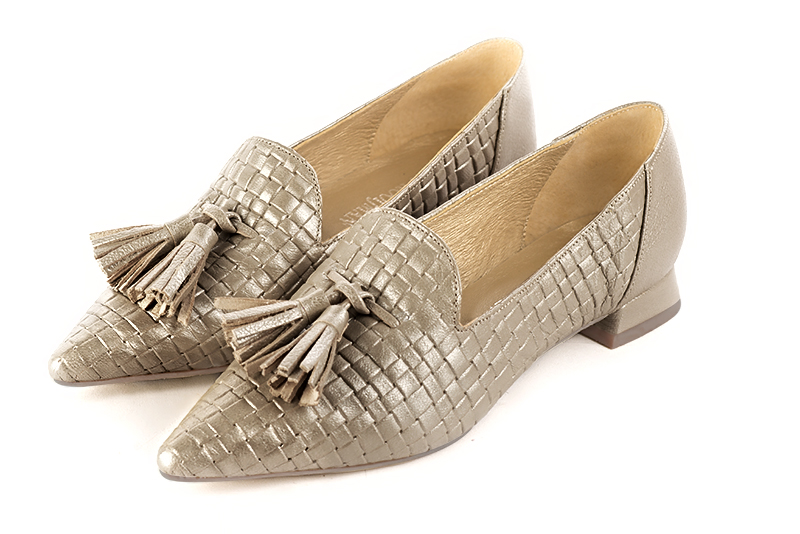 Tan beige women's loafers with pompons. Pointed toe. Flat flare heels - Florence KOOIJMAN